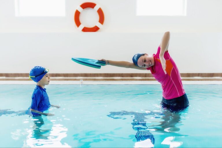 6 Basic Swimming Skills Everyone Should Learn