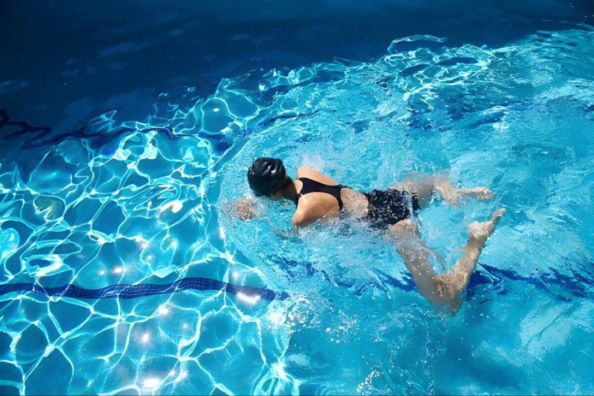 Breaststroke Swimming: Tips, Techniques, and Benefits