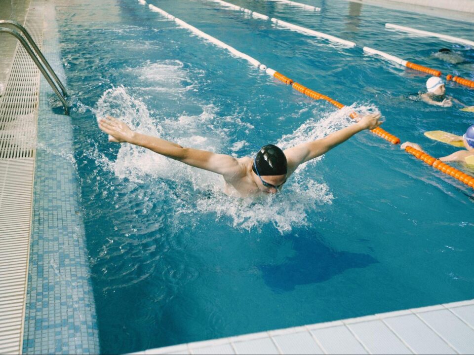 How to Improve Swimming Endurance: 5 Important Tips